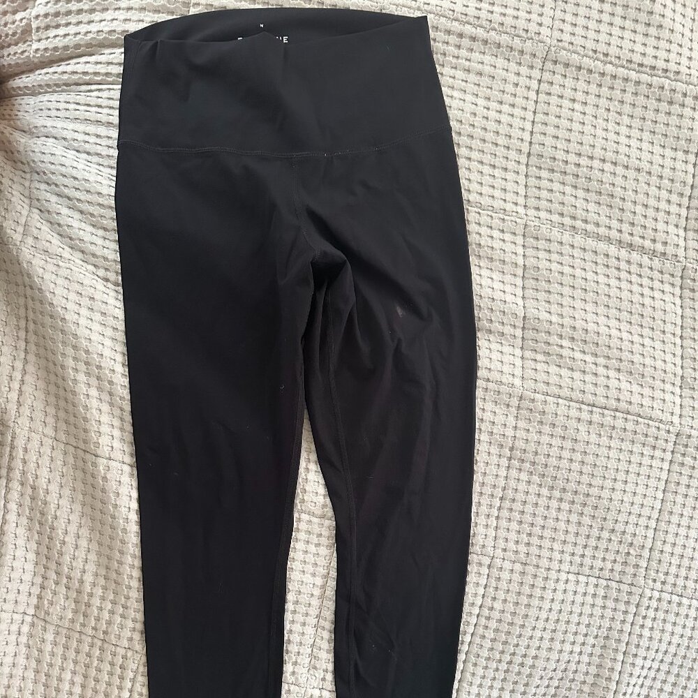 Everlane Perform Black Ankle leggings